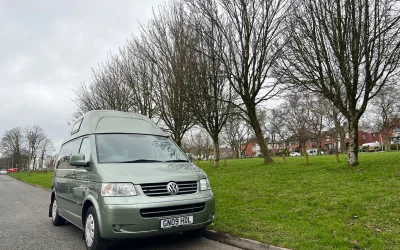 2009/09 VW Transporter T5 2.5 DSG Hi-Top Campervan (Bilbo’s Celex) – 96,000 Miles – £26,995